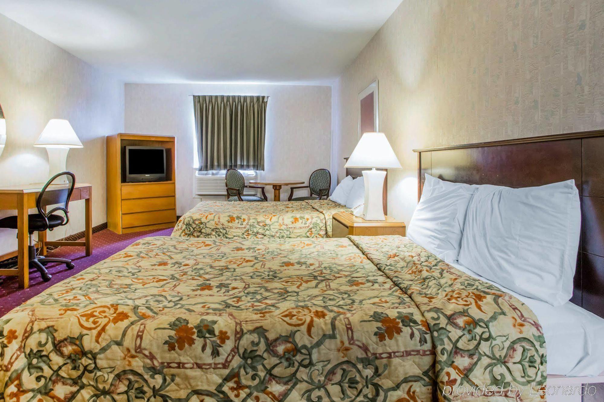 Rodeway Inn Parkway Galloway Kültér fotó